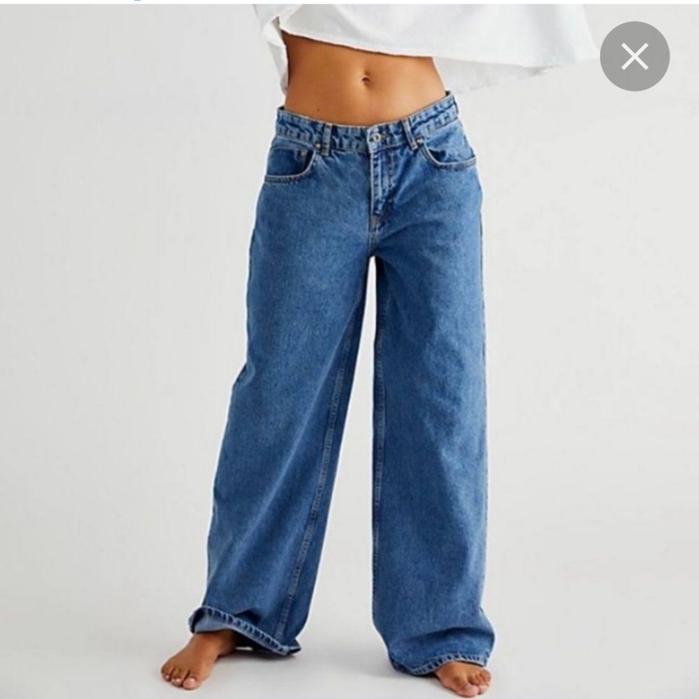 FREE PEOPLE- WE THE FREE PERFECT BAGGY JEANS!